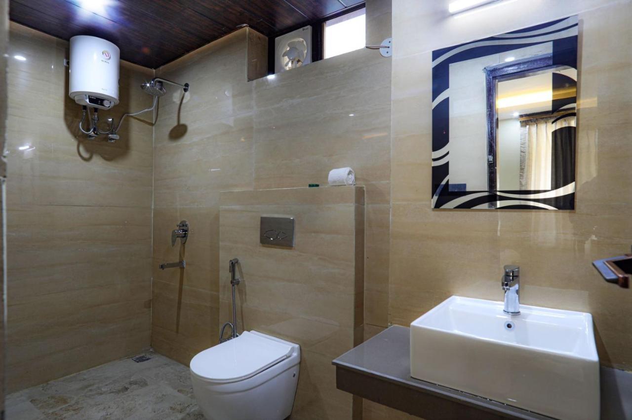 Vinsober Monal Hotel Nainital Kültér fotó