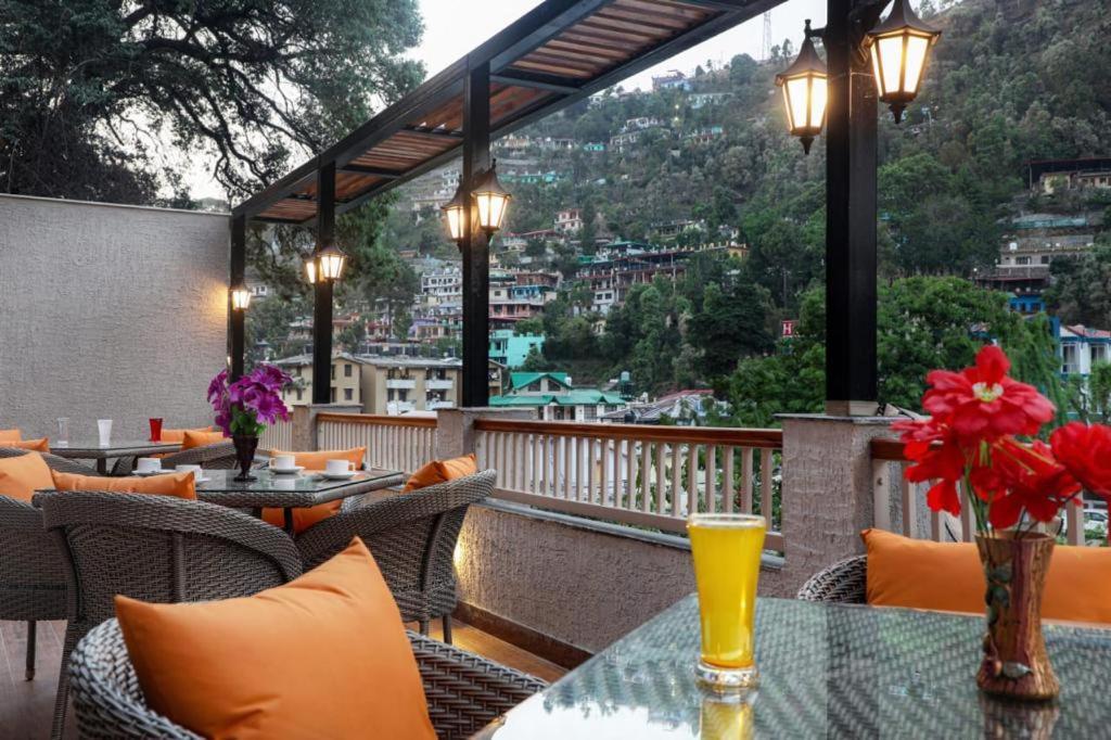 Vinsober Monal Hotel Nainital Kültér fotó